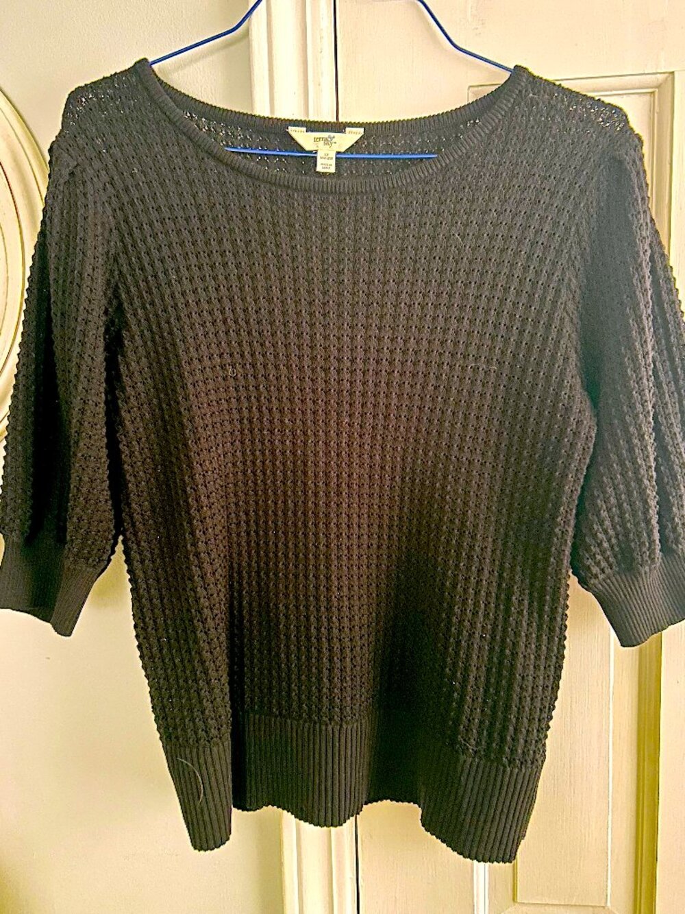 Loose knit Black Shirt